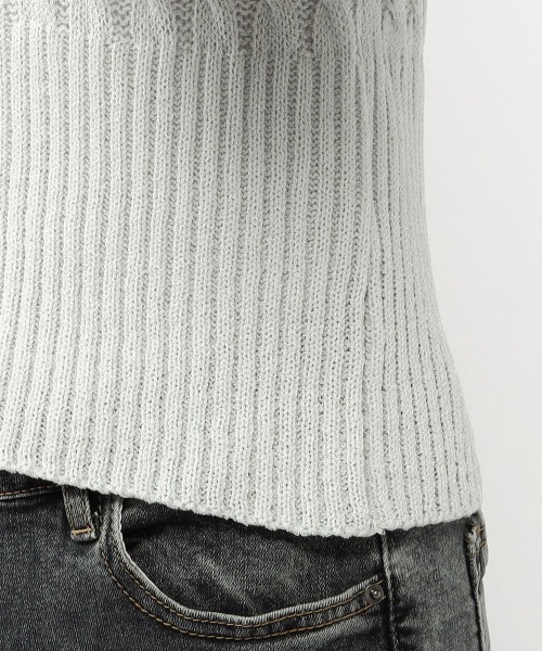 UNRELISH（アンレリッシュ）の「ケーブルUネックノースリーブニット（ニット/セーター・レディース・アイボリー/モカ/ライトブルー・MEDIUM）」の10枚目の写真