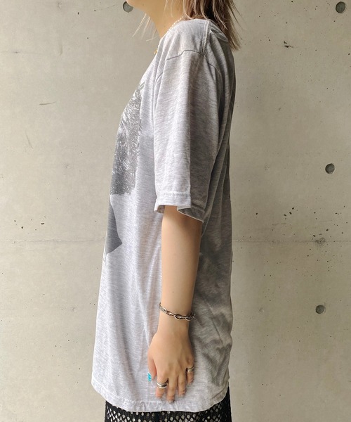 CAPRICIEUX LE'MAGE（カプリシューレマージュ）の「AIR FORCEリメイクベートーベンTシャツ（Tシャツ/カットソー・レディース・グレー・LARGE/MEDIUM）」の5枚目の写真