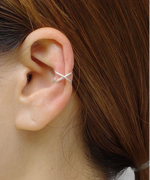 SIGNAL(シグナル)の「【SIGNAL/シグナル】silver925クロスイヤーカフ / シルバー925(イヤーカフ・レディース・シルバー/ゴールド・FREE)」の16枚目の写真