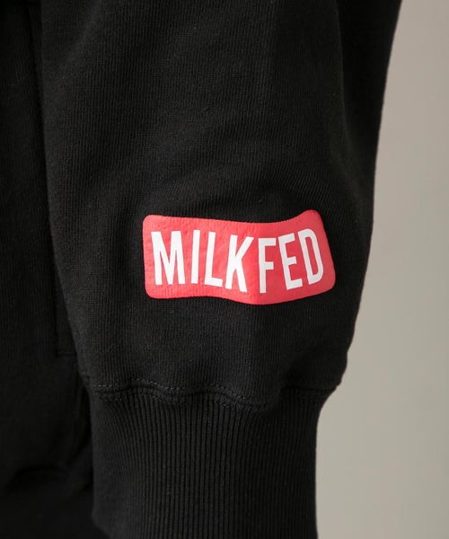 MILKFED.（ミルクフェド）の「BIG LOGO MOCK NECK SWEAT TOP（スウェット・レディース・ブラック/ホワイト/グリーン・ONE SIZE）」の7枚目の写真