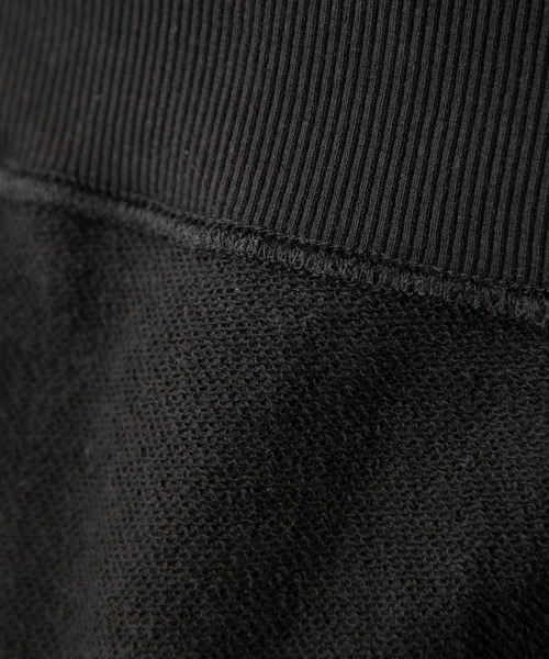 MILKFED.（ミルクフェド）の「BIG LOGO MOCK NECK SWEAT TOP（スウェット・レディース・ブラック/ホワイト/グリーン・ONE SIZE）」の11枚目の写真