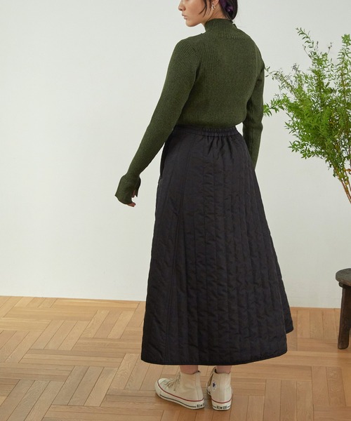 forksy.（フォルクシー）の「【forksy.】キルティングフレアスカート（スカート・レディース・ブラック/カーキ/アイボリー・FREE）」の18枚目の写真