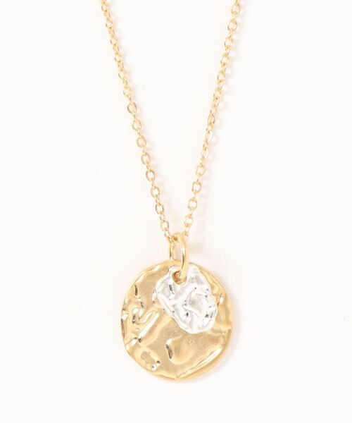 NATURAL BEAUTY BASIC（ナチュラルビューティーベーシック）の「メッキミックスコインネックレス（ネックレス・レディース・シルバー/ゴールド・ﾌﾘ-）」の2枚目の写真