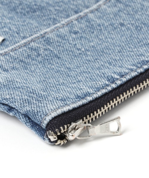 BAYFLOW（ベイフロー）の「BF DENIMティッシュポーチ（ポーチ・レディース・ブルー・0）」の5枚目の写真