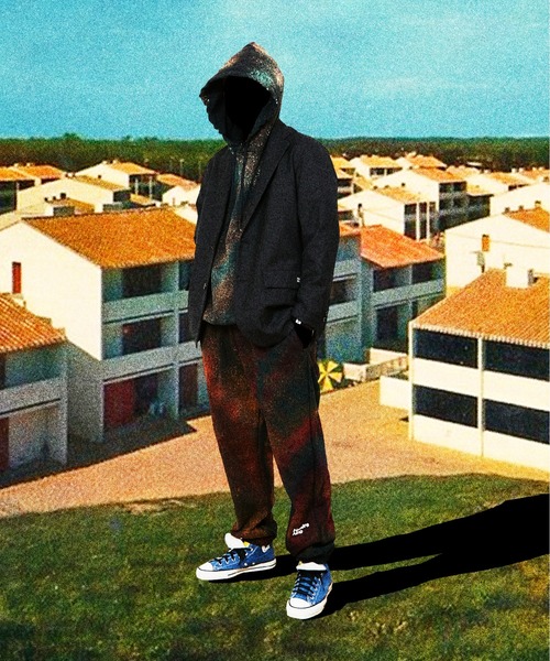 Hombre Nino（オンブレニーニョ）の「【 HOMBRE NINO / オンブレニーニョ 】 TIE DYE HOODED PULLOVER タイダイフーデッドプルオーバー（パーカー・メンズ・ブラック/ブルー・MEDIUM/LARGE）」の17枚目の写真