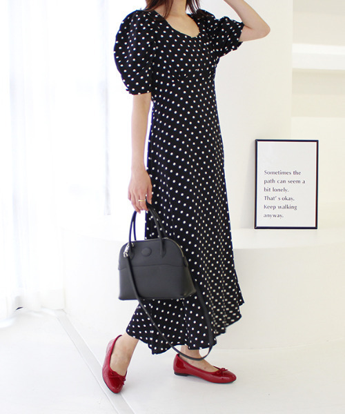 ワンピース Modeパフショルダ ドットワンピース ワンピース Mode Robe モードローブ のファッション