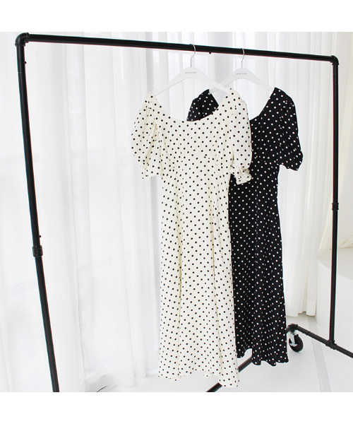 ワンピース Modeパフショルダ ドットワンピース ワンピース Mode Robe モードローブ のファッション