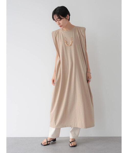 AMERICAN HOLIC（アメリカンホリック）の「ショルダータックノースリーブカットワンピース（ワンピース・レディース・チャコールグレー/ブラック/ネイビー/レッド/グレイッシュベージュ・M/L）」の18枚目の写真