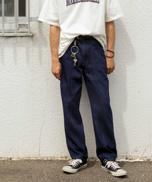 UNCORD(アンコード)の「【UNCORD】センターシームストレートデニムパンツ(デニムパンツ・メンズ・サックスブルー/ブラック/グレー/アイボリー/ブルー/ネイビー・MEDIUM/LARGE/X-LARGE)」の1枚目の写真