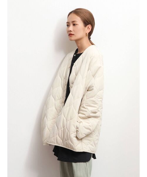 Ungrid(アングリッド)の「【WEB限定】キルティングライナールーズブルゾン(ブルゾン・レディース・ブラック/オフホワイト/カーキ/オレンジ/ミント・FREE)」の2枚目の写真