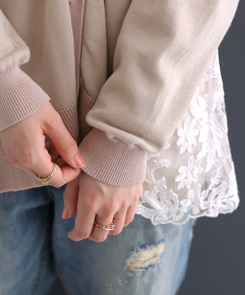 osharewalker（オシャレウォーカー）の「【廃盤】『バックレース切替ニットカーディガン』（カーディガン/ボレロ・レディース・ベージュ/チャコール・1/2）」の12枚目の写真