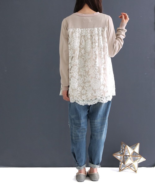 osharewalker（オシャレウォーカー）の「【廃盤】『バックレース切替ニットカーディガン』（カーディガン/ボレロ・レディース・ベージュ/チャコール・1/2）」の3枚目の写真