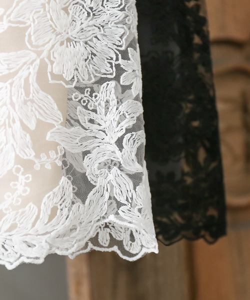 osharewalker（オシャレウォーカー）の「【廃盤】『バックレース切替ニットカーディガン』（カーディガン/ボレロ・レディース・ベージュ/チャコール・1/2）」の5枚目の写真