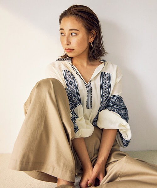 CREDONA（クレドナ）の「刺繍コットンBL（シャツ/ブラウス）」 - WEAR
