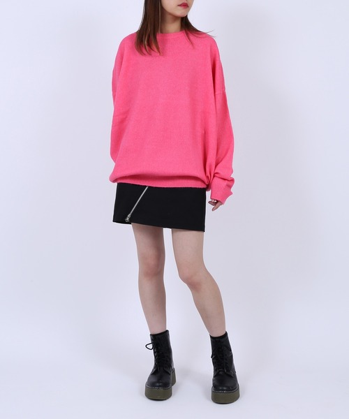 PUNYUS（プニュズ）の「クルーネックカラーニット（ニット/セーター・レディース・ブラック/ピンク/ブルー/グリーン/ダークオレンジ・1/2/4/3）」の12枚目の写真