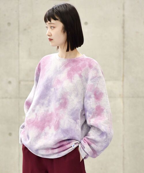 Russell Athletic（ラッセルアスレティック）の「【WEB限定/SHIPS別注】RUSSELL ATHLETIC: タイダイ クルーネック スウェット  (トレーナー)（スウェット・メンズ・ブルー/ダークグレー/パープル・LARGE/SMALL/X-LARGE/MEDIUM）」の3枚目の写真