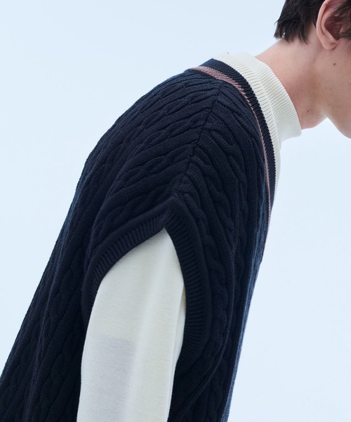 UNITED TOKYO（ユナイテッドトウキョウ）の「コンビチルデンベスト（ベスト・メンズ・ブラック/アイボリー・FREE）」の5枚目の写真