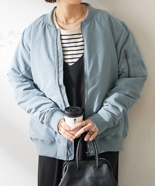 DISCOAT(ディスコート)の「カラーMA-1(MA-1・メンズ・ミント/ブラック/カーキ/ピンク/グレイッシュベージュ/サックスブルー・LARGE/MEDIUM/X-LARGE)」の6枚目の写真