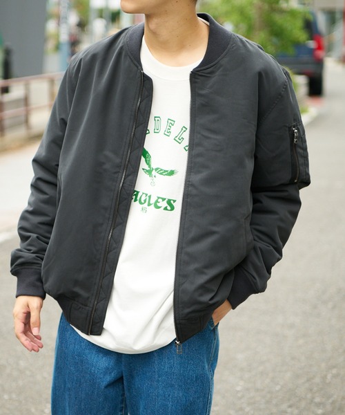 DISCOAT(ディスコート)の「カラーMA-1(MA-1・メンズ・ミント/ブラック/カーキ/ピンク/グレイッシュベージュ/サックスブルー・LARGE/MEDIUM/X-LARGE)」の2枚目の写真