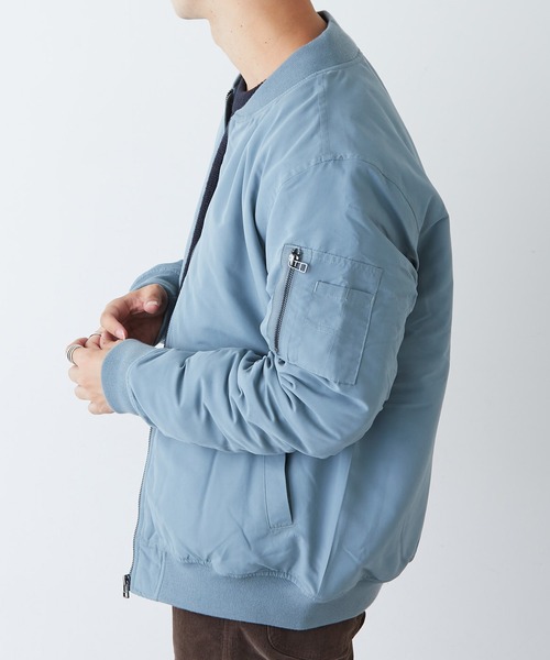 DISCOAT(ディスコート)の「カラーMA-1(MA-1・メンズ・ミント/ブラック/カーキ/ピンク/グレイッシュベージュ/サックスブルー・LARGE/MEDIUM/X-LARGE)」の18枚目の写真