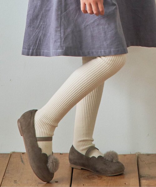 apres les cours(アプレレクール)の「リブタイツ(タイツ/ストッキング・キッズ・ベージュ/チャコール/アイボリー/グレー/ブラウン・110/120/140/90/80/100)」の2枚目の写真