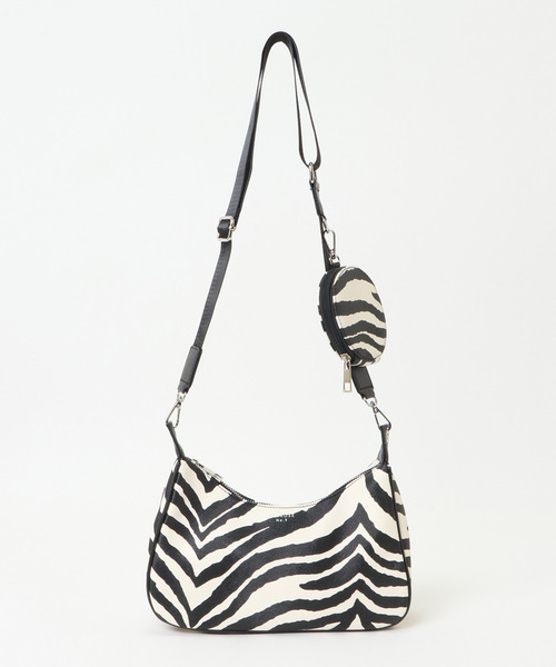 VENCEEXCHANGE（ヴァンスエクスチェンジ）の「【メディア紹介商品】ラウンドポーチ付き2WAYバッグ（ショルダーバッグ・レディース・ブラック/グレー/その他1/その他2・FREE）」の9枚目の写真