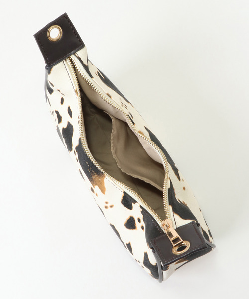 VENCEEXCHANGE（ヴァンスエクスチェンジ）の「【メディア紹介商品】ラウンドポーチ付き2WAYバッグ（ショルダーバッグ・レディース・ブラック/グレー/その他1/その他2・FREE）」の6枚目の写真