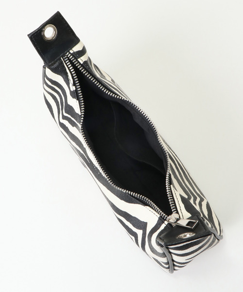 VENCEEXCHANGE（ヴァンスエクスチェンジ）の「【メディア紹介商品】ラウンドポーチ付き2WAYバッグ（ショルダーバッグ・レディース・ブラック/グレー/その他1/その他2・FREE）」の11枚目の写真