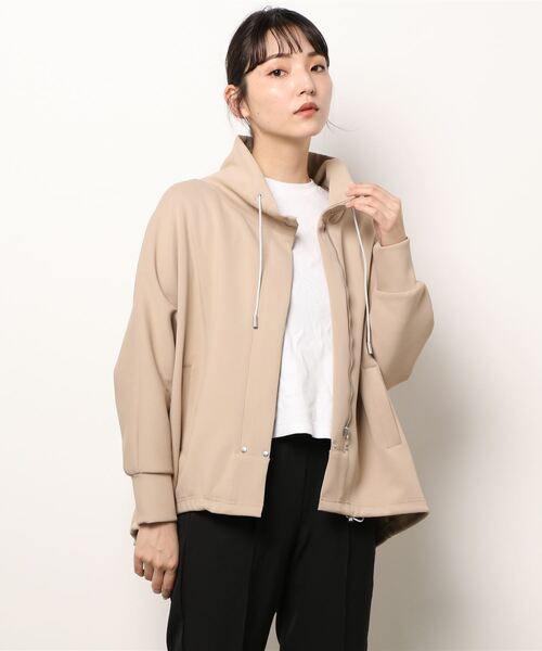 Q（キュー）の「ダンボールドルマンZIP ブルゾン（ブルゾン・レディース・ベージュ/オリーブ・MEDIUM）」の5枚目の写真