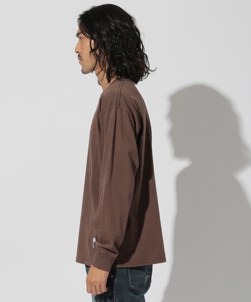 Herschel Supply（ハーシェルサプライ）の「【HERSCHEL SUPPLY （ハーシェルサプライ）×BAYFLOW】ピグメント l/S TEE（Tシャツ/カットソー・メンズ・ブラック/ブラウン/カーキ・MEDIUM/LARGE）」の4枚目の写真