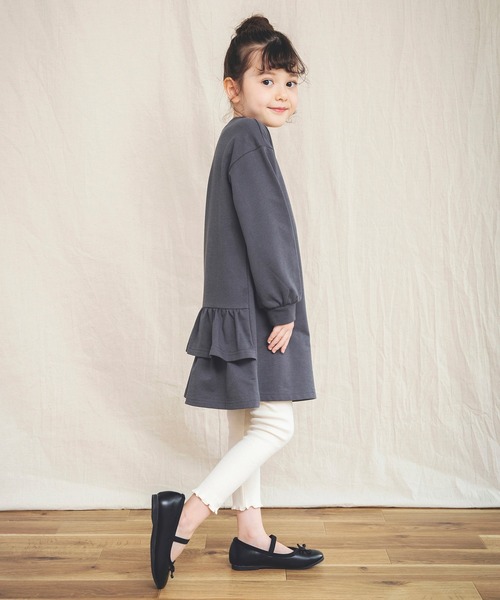 BRANSHES（ブランシェス）の「【WEB限定】バック裾フリルデザイン長袖ワンピース（ワンピース・キッズ・チャコールグレー/ライトベージュ/ラベンダー/ピンク・110/120/130/140/100/150）」の11枚目の写真