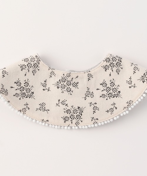 D.fesense（ディーフェセンス）の「花柄ビブ＆ブルマセット（その他・キッズ・モカ/オフホワイト・FREE）」の6枚目の写真