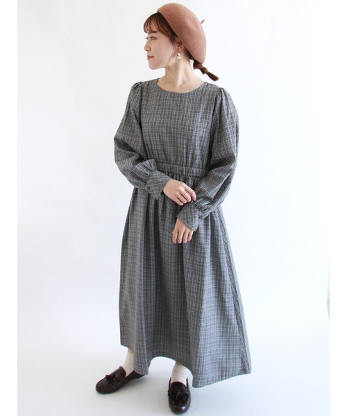 ehka sopo(エヘカソポ)の「チェックパフスリーブワンピース(ワンピース・レディース・ベージュ/グレー/キナリ・フリ-)」の1枚目の写真
