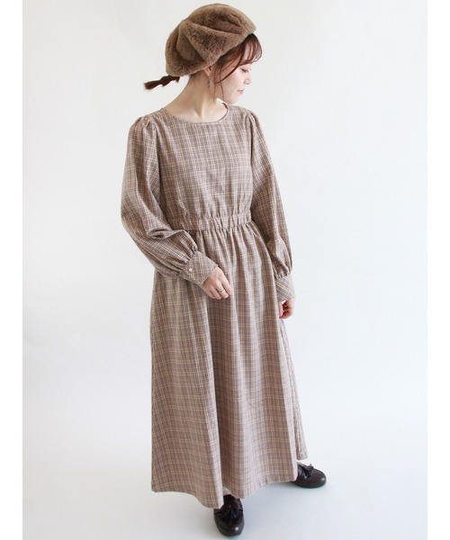 ehka sopo(エヘカソポ)の「チェックパフスリーブワンピース(ワンピース・レディース・ベージュ/グレー/キナリ・フリ-)」の2枚目の写真