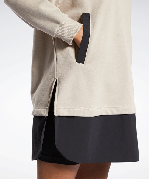 Reebok(リーボック)の「クラシックス キャンピング フーデッド スウェットシャツ / Classics Camping Hooded Sweatshirt(パーカー・レディース・ベージュ・SMALL/MEDIUM/LARGE/X-LARGE)」の6枚目の写真