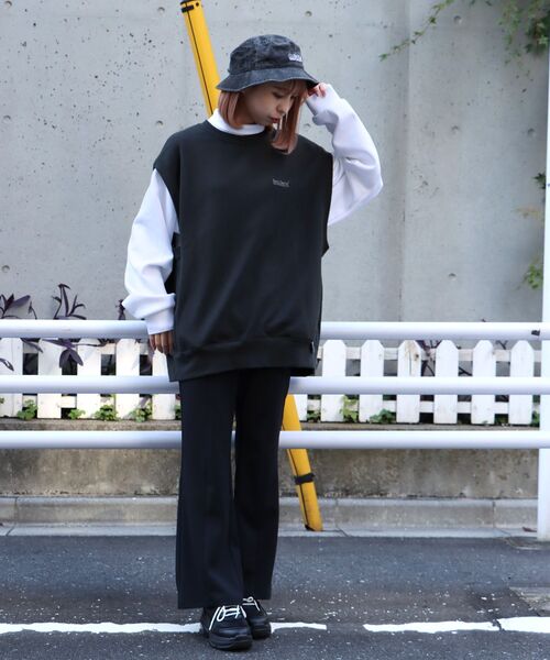 BEN DAVIS/WHITE LABEL（ベンデイビス ホワイトラベル）の「【BEN DAVIS(ベンデイビス)】SWEAT VEST / スウェットベスト（ベスト・メンズ・ネイビー/オフホワイト/イエロー/ブルー/グリーン/バーガンディー/チャコール・MEDIUM/LARGE）」の13枚目の写真