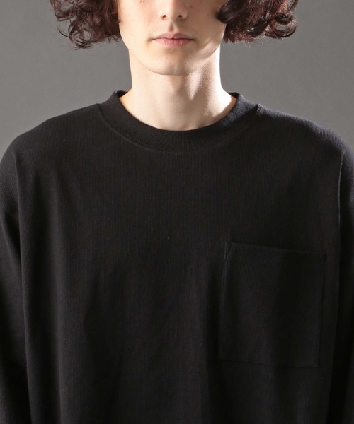 AVIREX(アヴィレックス)の「【DAILY/デイリー】長袖 ルーズフィット Tシャツ / LONG SLEEVE LOOSE FIT T-SHIRT / アヴィレックス / AVIREX(Tシャツ/カットソー・メンズ・グレー/ブラック/ホワイト/チャコール・X-LARGE/MEDIUM/LARGE)」の6枚目の写真