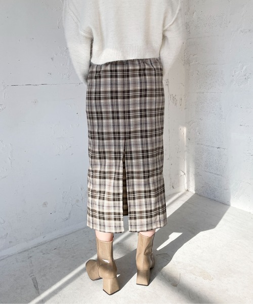 EPIMI E'PIMMY(エピミエピミー)の「チェックロングナロースカート(スカート・レディース・ブラック/ブラウン・MEDIUM)」の3枚目の写真