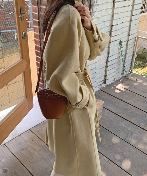 Doula Doula（ドゥーラドゥーラ）の「オーバーサイズチェスターコート（ダウンジャケット/コート・レディース・ベージュ/ブルー/ブラウン/イエロー・FREE）」の9枚目の写真