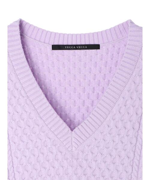 YECCA VECCA（イェッカヴェッカ）の「・Vネックケーブルニットチュニック＊（ニット/セーター・レディース・アイボリー/チャコールグレー/モカ/ラベンダー・FREE）」の9枚目の写真