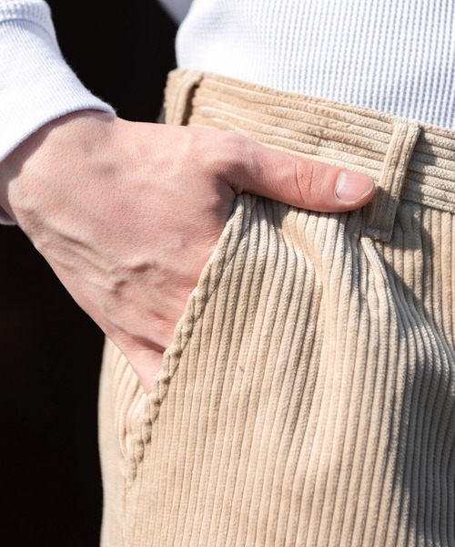 8(eight)(エイト)の「コーデュロイワイドパンツ(チノパンツ・メンズ・ブラウン/アイボリー/カーキ/ブラック・X-LARGE/LARGE/MEDIUM)」の22枚目の写真