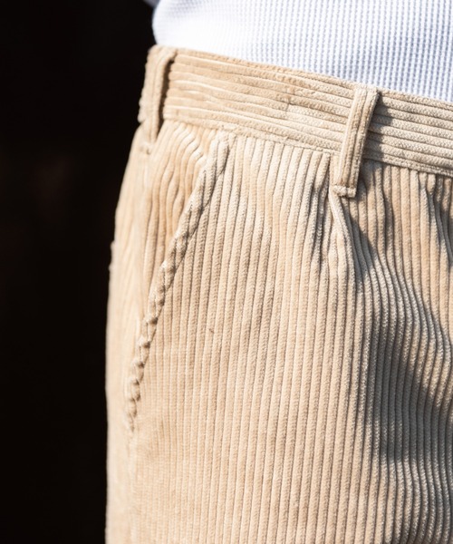 8(eight)(エイト)の「コーデュロイワイドパンツ(チノパンツ・メンズ・ブラウン/アイボリー/カーキ/ブラック・X-LARGE/LARGE/MEDIUM)」の21枚目の写真