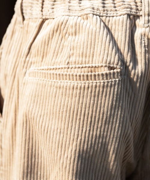 8(eight)(エイト)の「コーデュロイワイドパンツ(チノパンツ・メンズ・ブラウン/アイボリー/カーキ/ブラック・X-LARGE/LARGE/MEDIUM)」の15枚目の写真