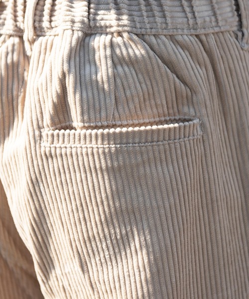 8(eight)(エイト)の「コーデュロイワイドパンツ(チノパンツ・メンズ・ブラウン/アイボリー/カーキ/ブラック・X-LARGE/LARGE/MEDIUM)」の13枚目の写真