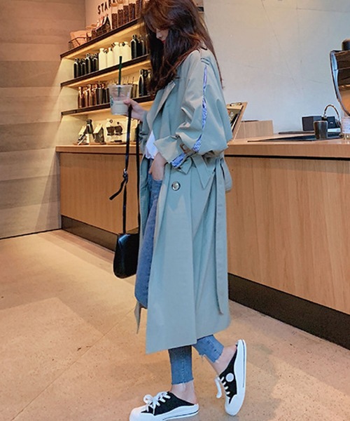 meJane（ミージェーン）の「大人ハンサム袖スリットデザイントレンチコート【ZOZOTOWN限定】（トレンチコート・レディース・ホワイト/カーキ・FREE）」の11枚目の写真