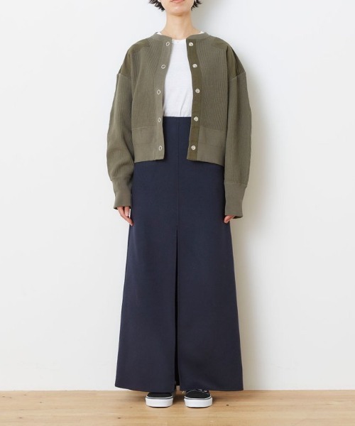 THE SHINZONE（ザ　シンゾーン）の「Shinzone MILITARY CAPELIN 22SMSCU10（カーディガン/ボレロ・レディース・ブラック/ベージュ/カーキ・FREE）」の11枚目の写真