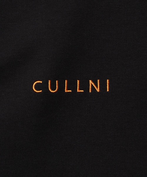 CULLNI(クルニ)の「22-SS-015 ロゴフーディー(パーカー・メンズ・ベージュ/ネイビー/ブラック/ホワイト/ホワイト系その他/ブルーグリーン・1/0/2)」の18枚目の写真