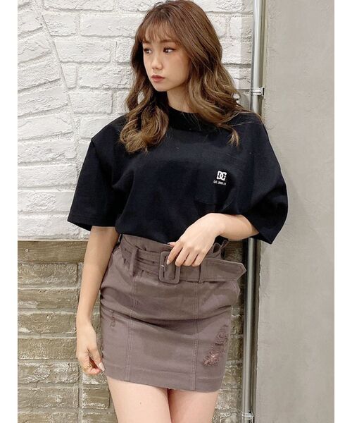GYDA(ジェイダ)の「GYDA×DC ポケット PAINTER BIG Tシャツ(Tシャツ/カットソー・レディース・ブラック/オフホワイト/ライトイエロー・FREE)」の6枚目の写真