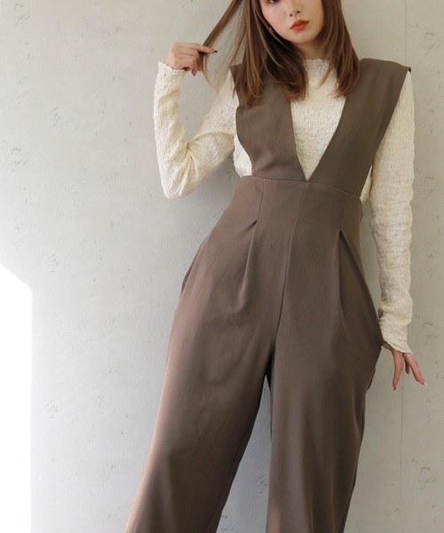 Per sist ence（パーシエンス）の「Per sist ence/パーシエンス　ツイルゆったりサロペット（サロペット/オーバーオール・レディース・ベージュ/グレー/ブラック・FREE）」の3枚目の写真