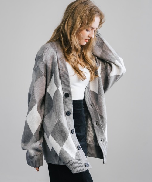 セール】オーバーサイズ 総柄Vネックニットカーディガン